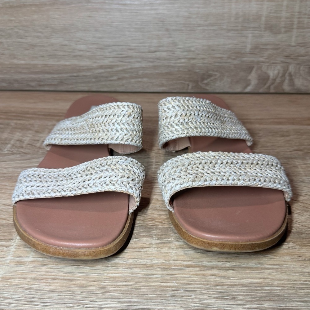 Steve Madden Beige Woven Dual Strap Slides Sandals Tan Size 8.5 Slip On Shoes - Picture 3 of 10